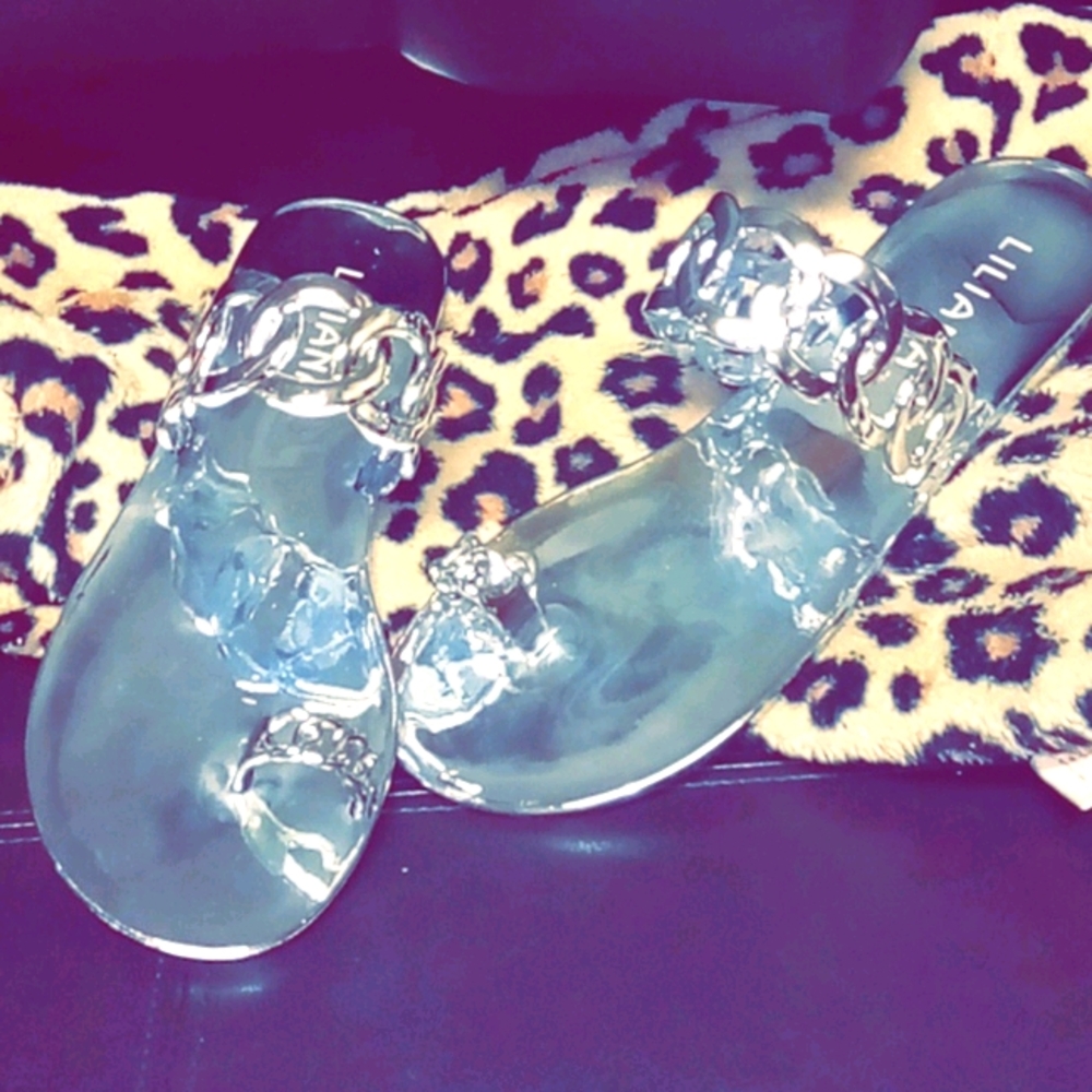Silver flat slip on
